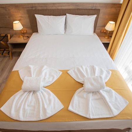 E87 Highway Otel Burhaniye Ngoại thất bức ảnh