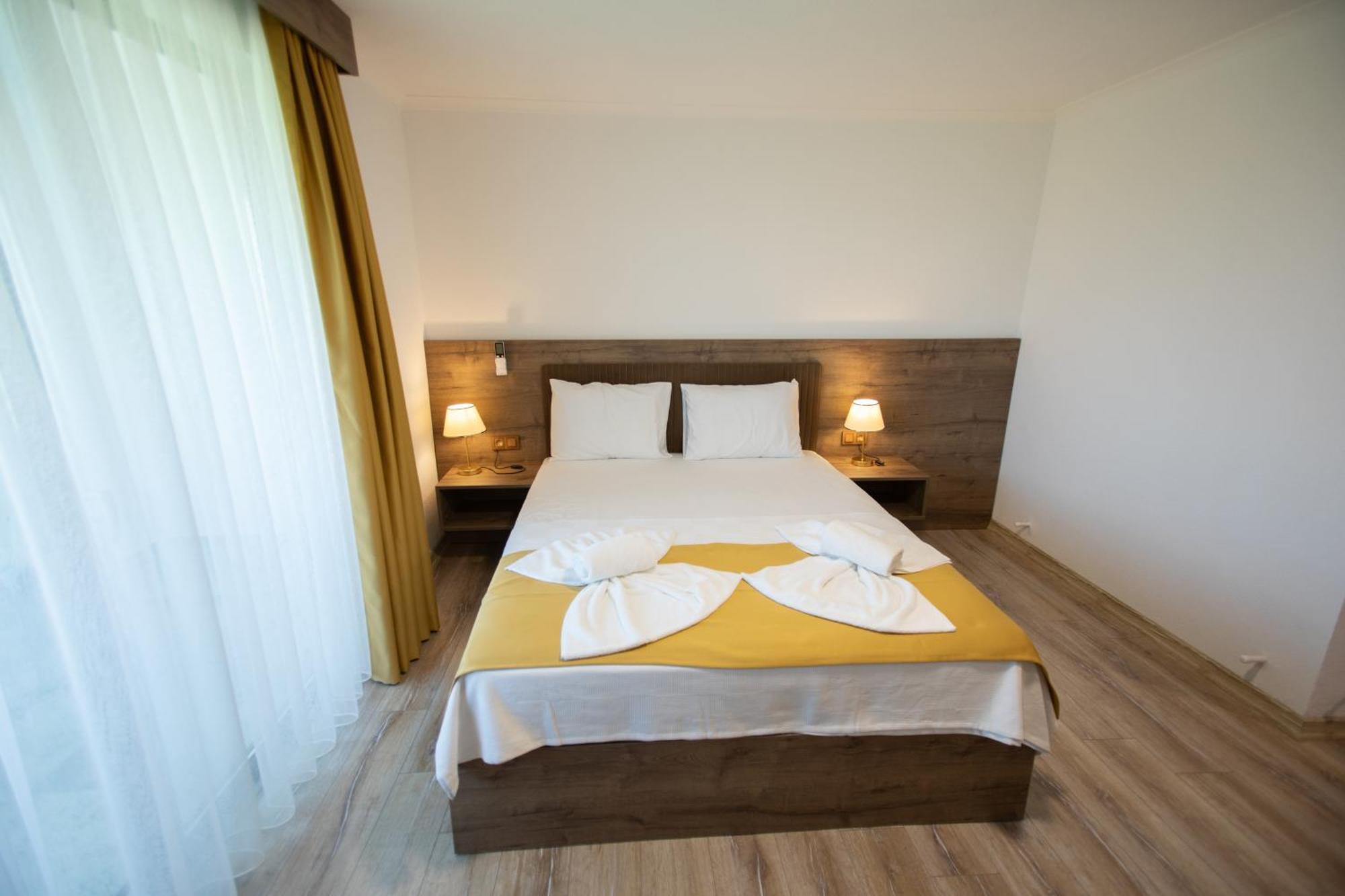 E87 Highway Otel Burhaniye Ngoại thất bức ảnh